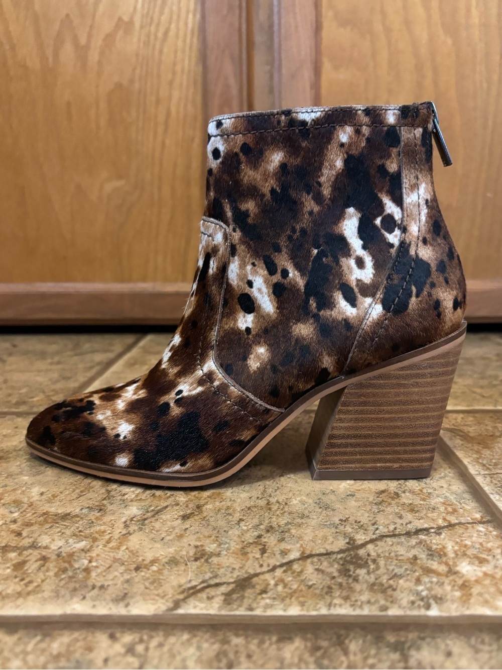 NWOT Lucky Brand women’s Sonah Block-Heel Western Booties sz 7